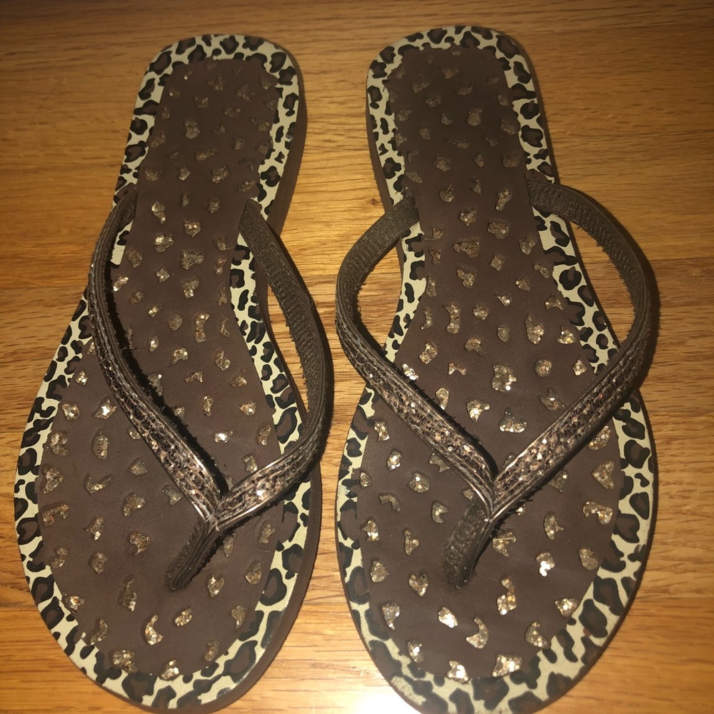 EXCELLENT CONDITION! Flip-flops